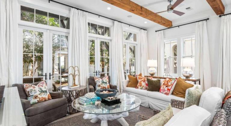House with pool in Rosemary Beach, FL