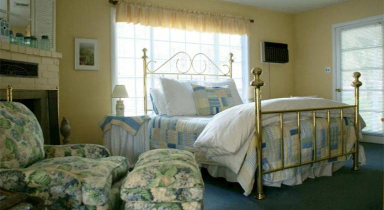 Trailside Inn Bed and Breakfast in Napa, CA