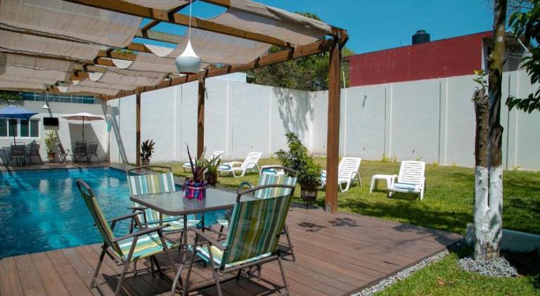 Relax Inn Suites — photo 3