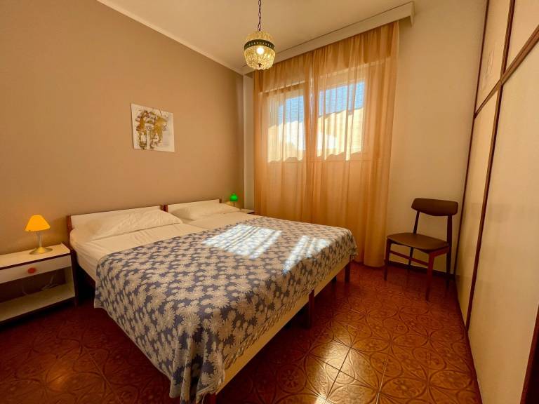 Family-oriented wonderful villa with patio, pool & yard | Garden view | Beach nearby | Dogs allowed — photo 3