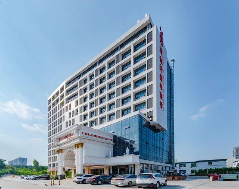Vienna International Shenzhen Tianan Digital City — photo 4