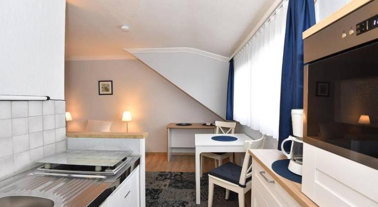 Serviced apartment for 4 persons — photo 2