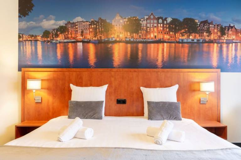 New West Inn Amsterdam