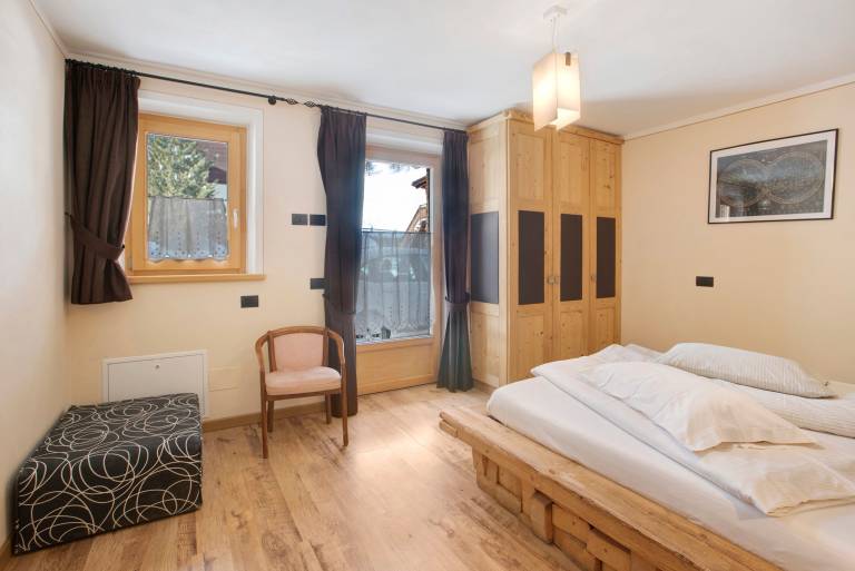 "Appartamento 1 Deluxe - Alpen Suite" with Mountain View, Garden & Wi-Fi — photo 4