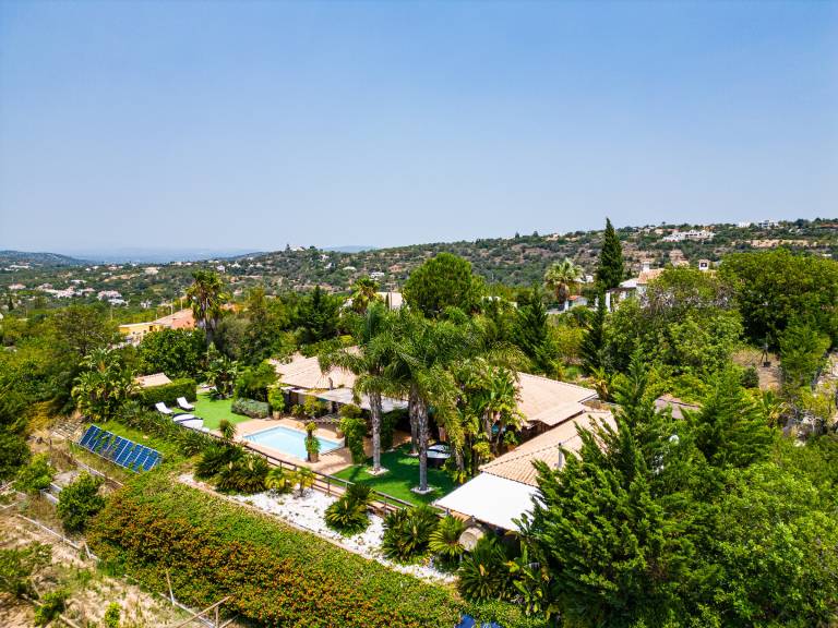 Luxury villa for 7 with heated pool in Boliqueime — photo 5