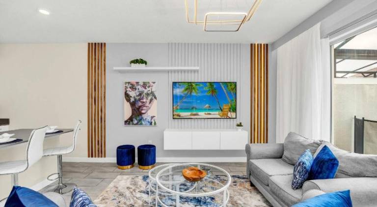 Nice vacation home with pool | Pets are welcome — photo 2