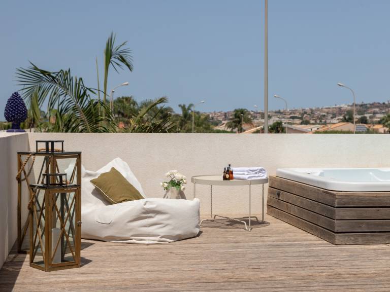 Child-friendly villa with garden, private pool & hot tub | Pool view | Next to the beach | Pets are welcome — photo 5
