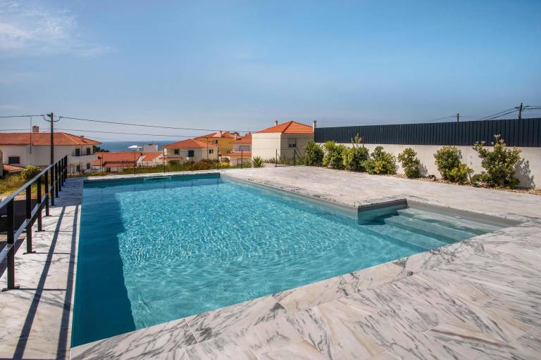 Apartment Beach Waves Home with Sea View, Pool & Wi-Fi — photo 2