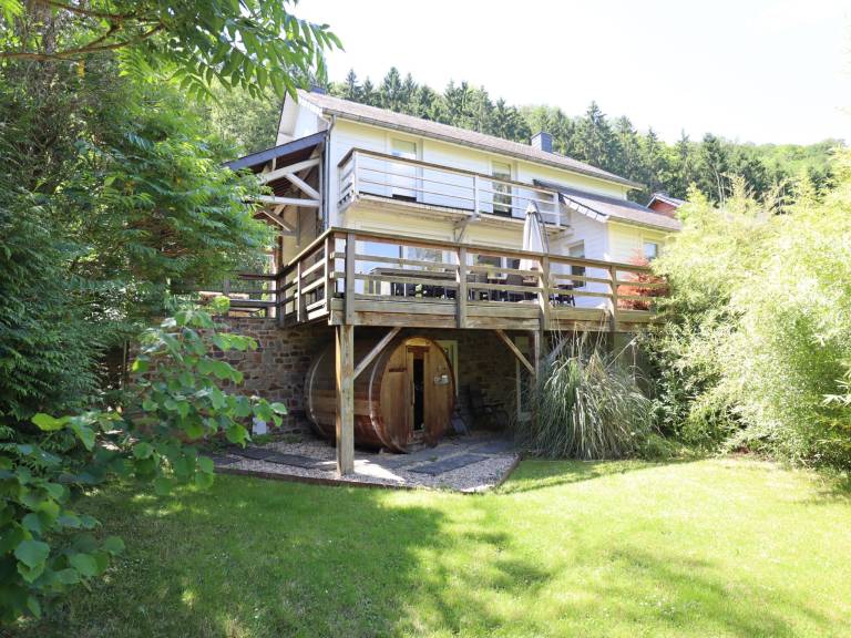 Ferienhaus  Hodister
