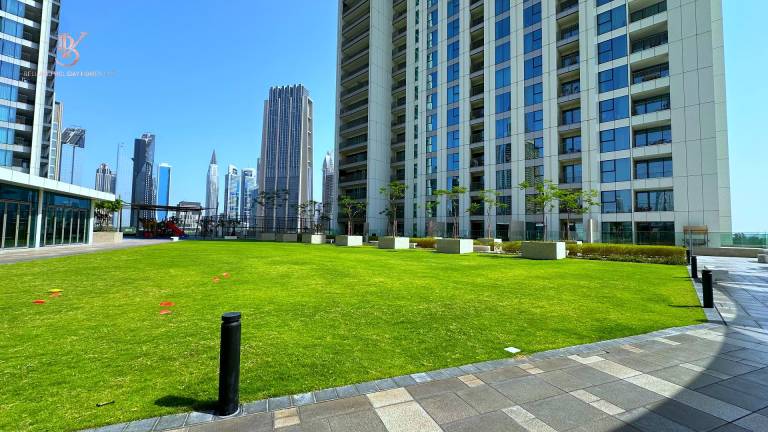 Fully equipped vacation home with garden, barbecue & pool | Close to Burj Khalifa | Pets allowed — photo 5