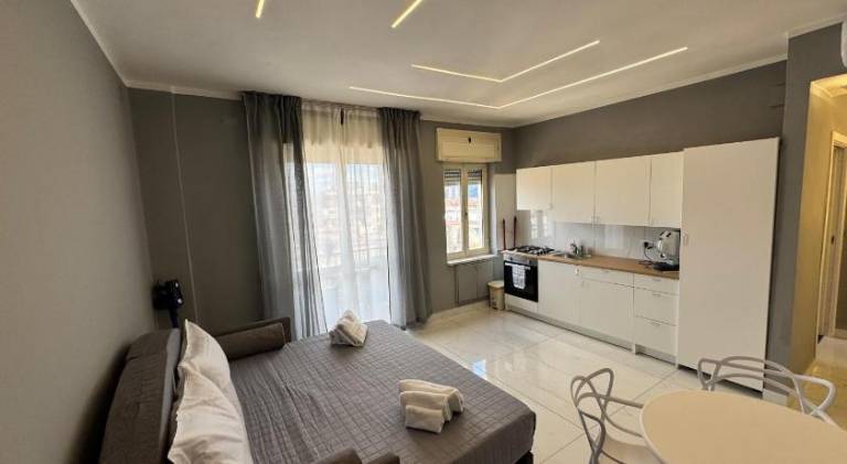 Apartment with terrace | Next to Naples Cathedral | Pets are welcome — photo 5