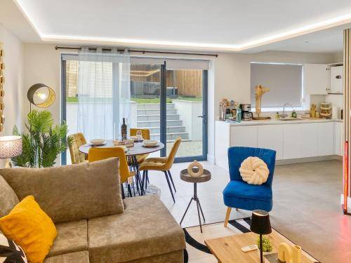 House  Cheshunt