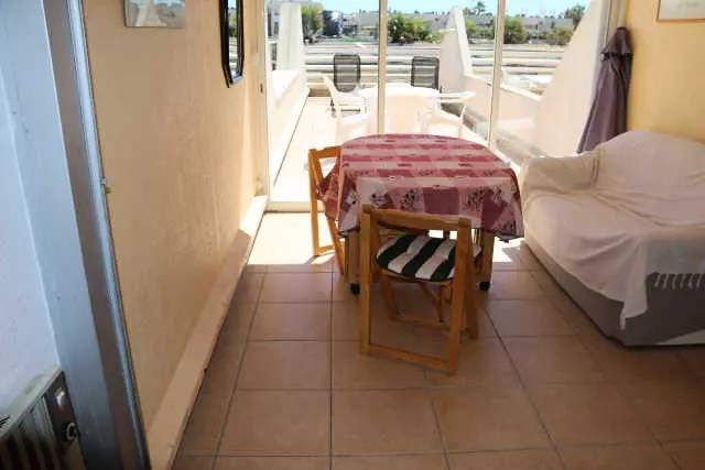 Studio with patio — photo 2