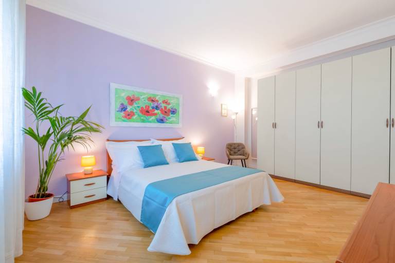 Elena - Modern Luxury, Elena Central — photo 3