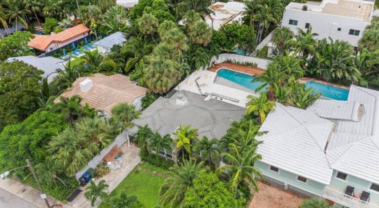 Beach Home Estate I Pool & Ocean — photo 3