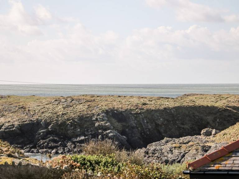 House  Trearddur Bay