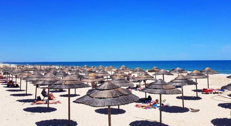 Rental apartment with pool in Tavira
