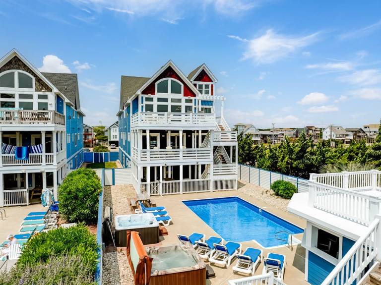 Boardwalk Oceanfront Private Pool, Hot Tub, Dog Friendly Kill Devil Hills in Kill Devil Hills, NC