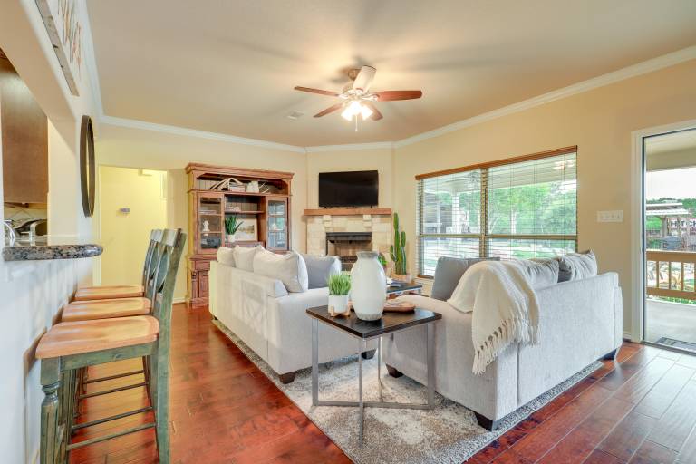 New Braunfels Home w/ Pool 2 Mi to Guadalupe River — photo 4