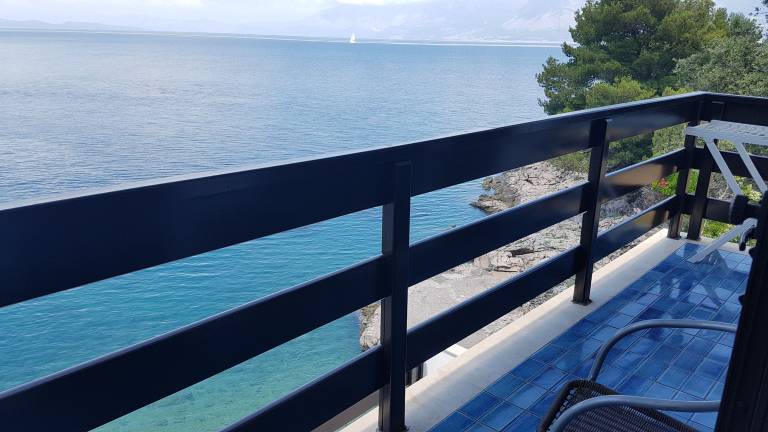 Charming rental apartment with BBQ & terrace | Sea view | Pet-friendly — photo 2
