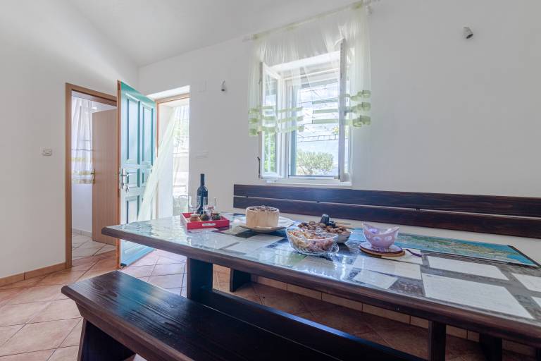 One bedroom house with terrace and sea view Cove Vela Lozna, Brač (K-16179) — photo 5