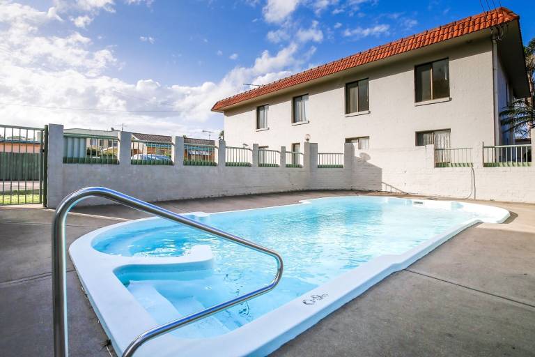 Apartment  Surfside