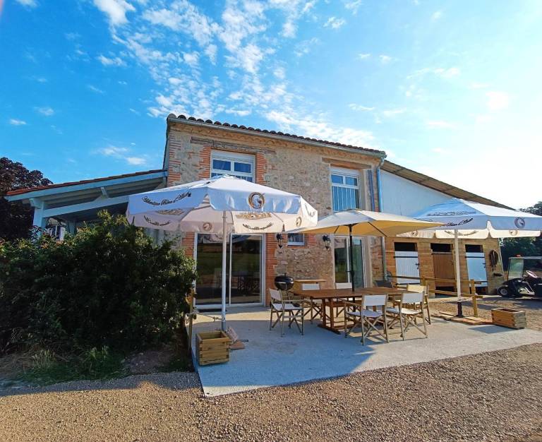 Fully equipped nice gite with yard, barbeque & patio | Pets allowed — photo 4