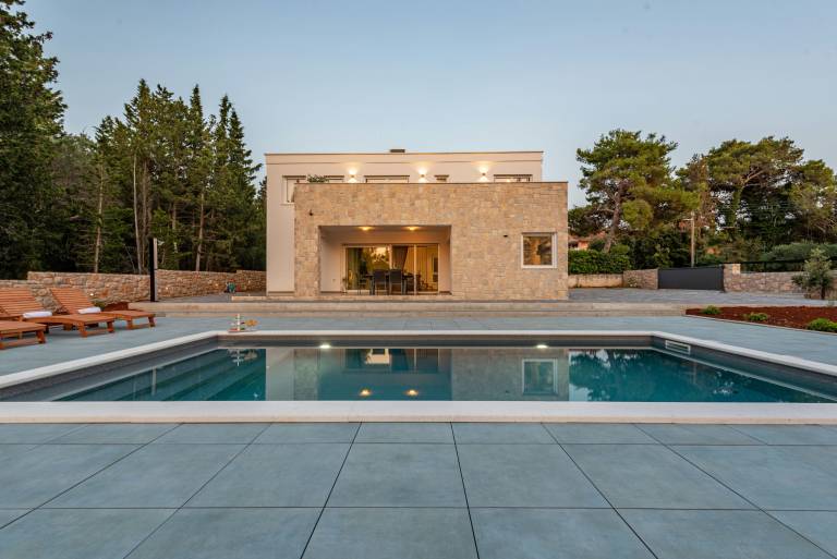 Fully equipped villa with garden, private pool & grill | Dogs allowed — photo 5