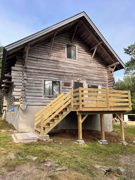 Cabin  Seal Cove