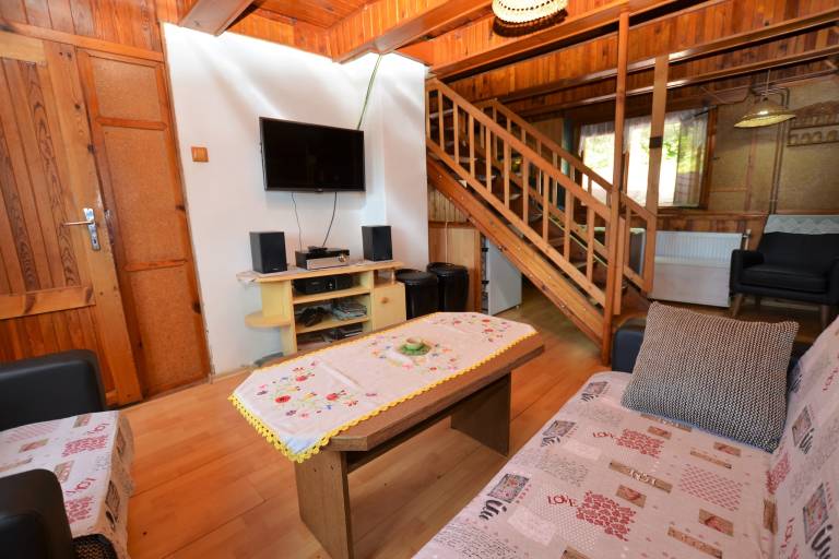 Pleasant chalet with yard, terrace & barbeque | Mountain view | Next to the ski | Pet-friendly — photo 5