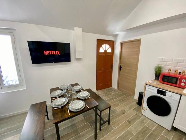 House with 2 rooms for 6 persons — photo 3