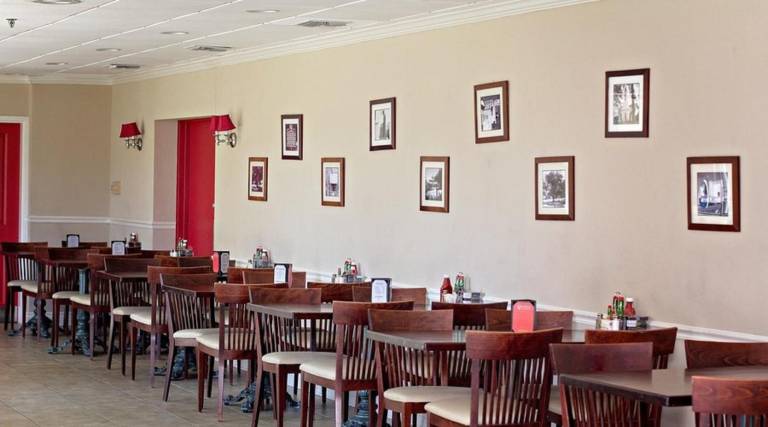 Iberia House & Suites — photo 5