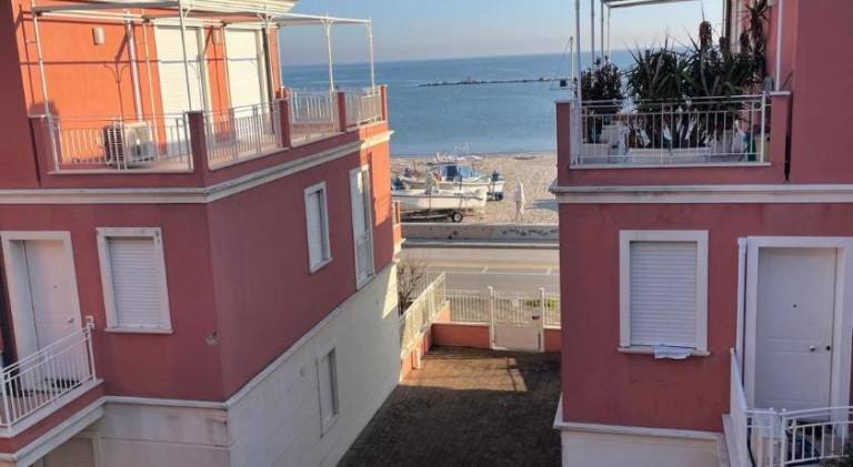 Rental apartment with 2 rooms for 4 persons — photo 4
