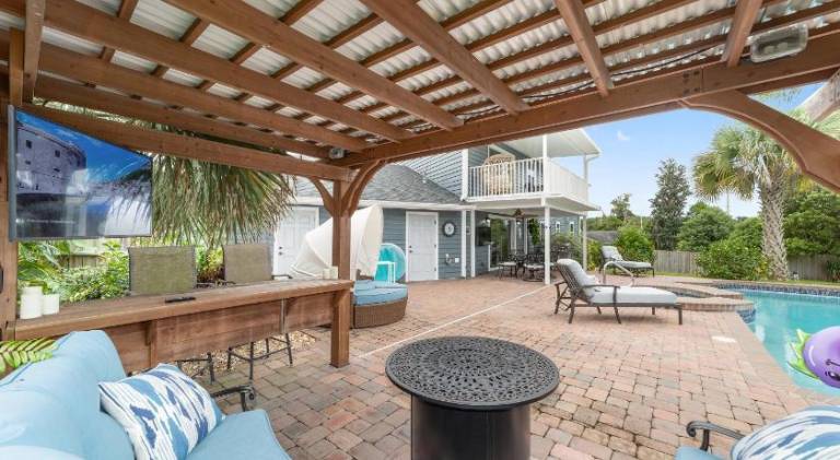 Charming house with pool & jacuzzi | Pets are welcome — photo 5
