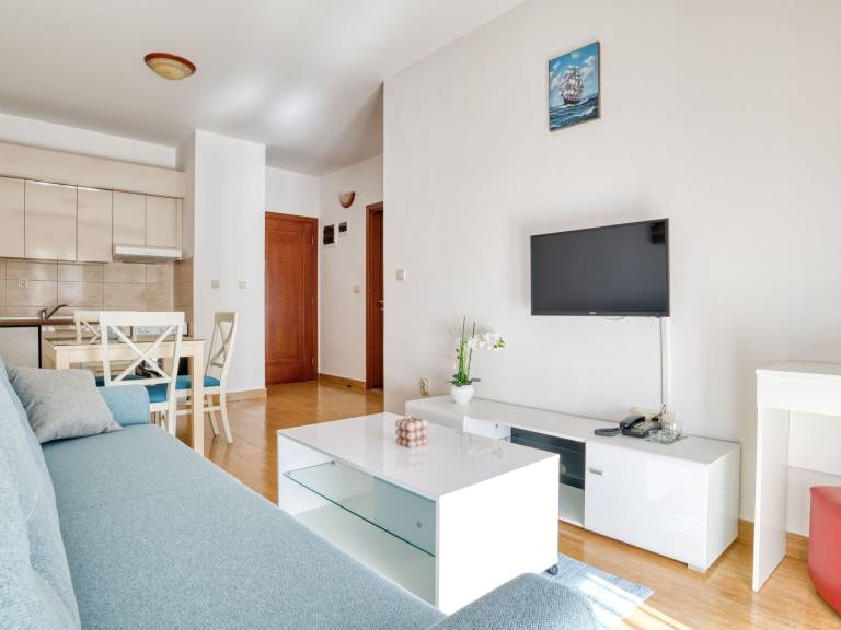 Ferienwohnung in Đenovići, Baošići f&uuml;r max. 4 Personen