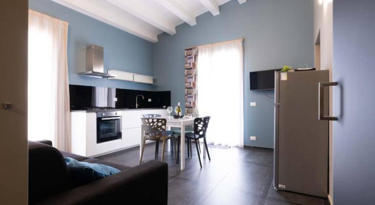 Apartment with terrace — photo 2