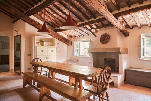 Beautiful holiday apartment with yard & terrace | Suitable for remote work | Dogs allowed in Montalcino