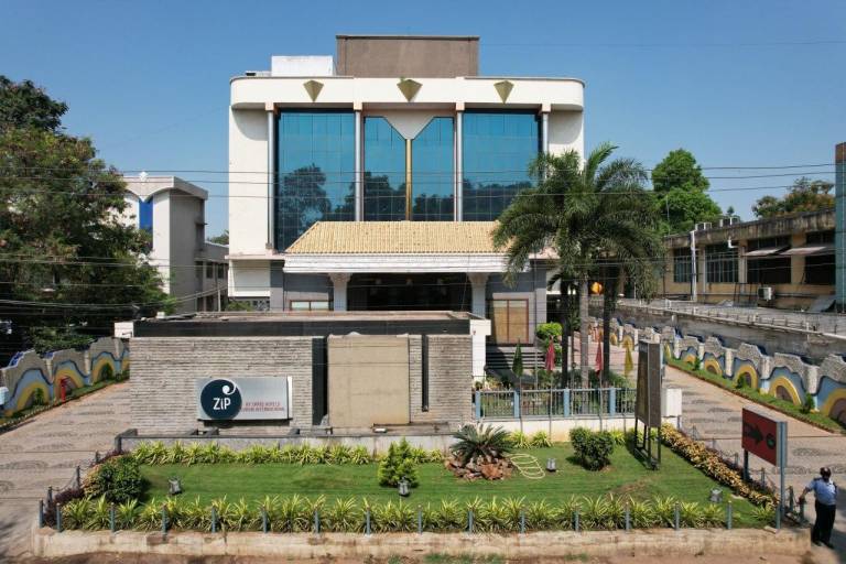 Zip By Spree Hotels Surabi International Vellore