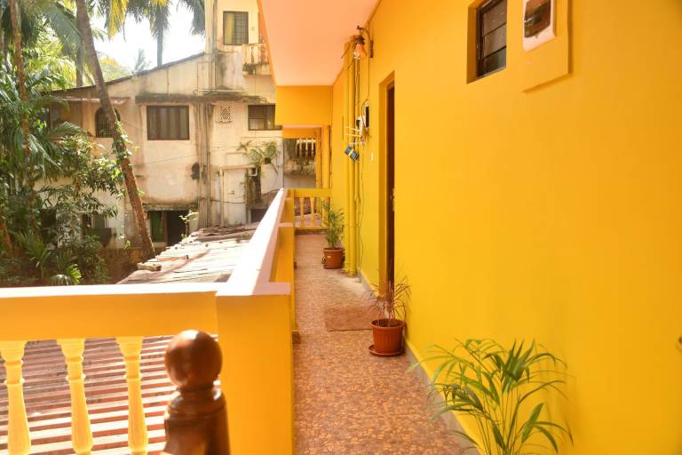Holiday apartment with terrace — photo 4
