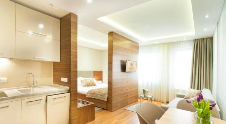 NV Luxury Suites & Spa in Belgrade