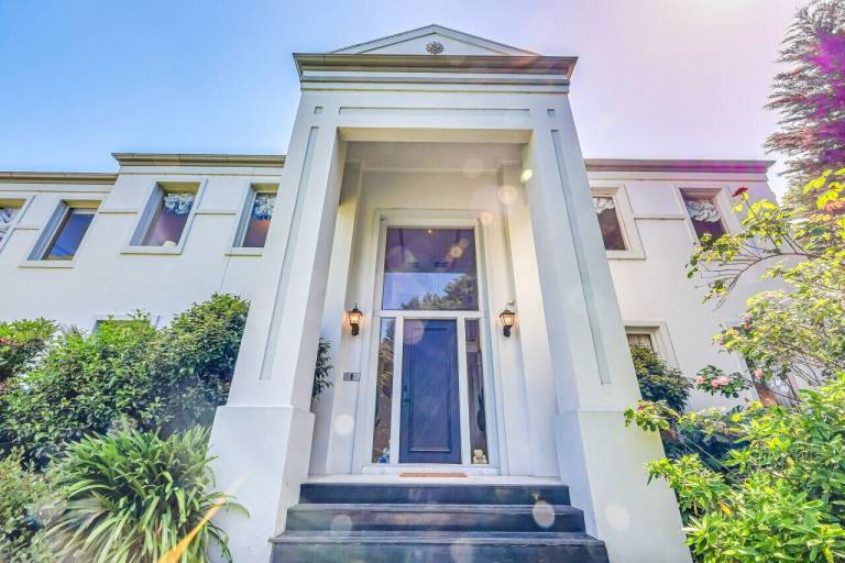 Villa Manningham City