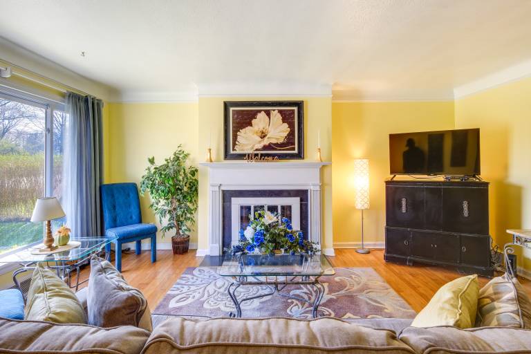 Cleveland Heights Home w Sunroom Park Across St