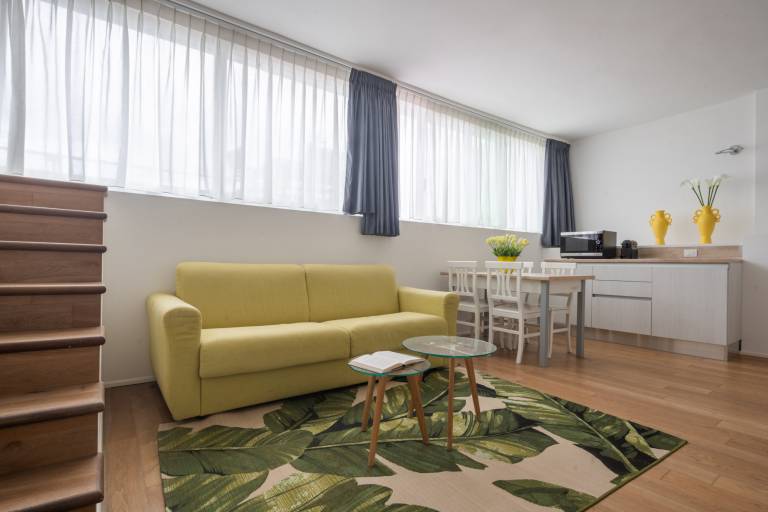 Fully equipped pleasant apartment with patio | Pets allowed — photo 4