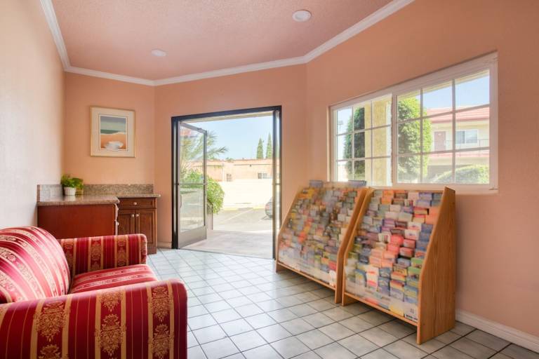 Motel  Whittier