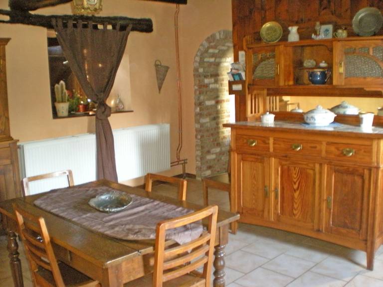 Vacation home with yard, patio & BBQ — photo 4