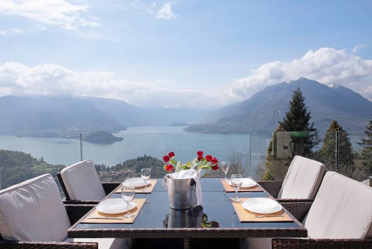 Holiday Home "Relax and Happiness" Lake View, Private Jacuzzi, Shared Heated Indoor Pool — photo 2