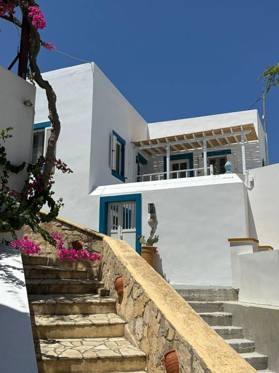 Βίλα  Λέρος