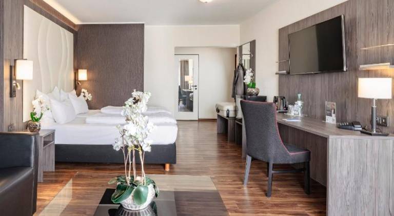Best Western PLAZA Hotel Grevenbroich — photo 2