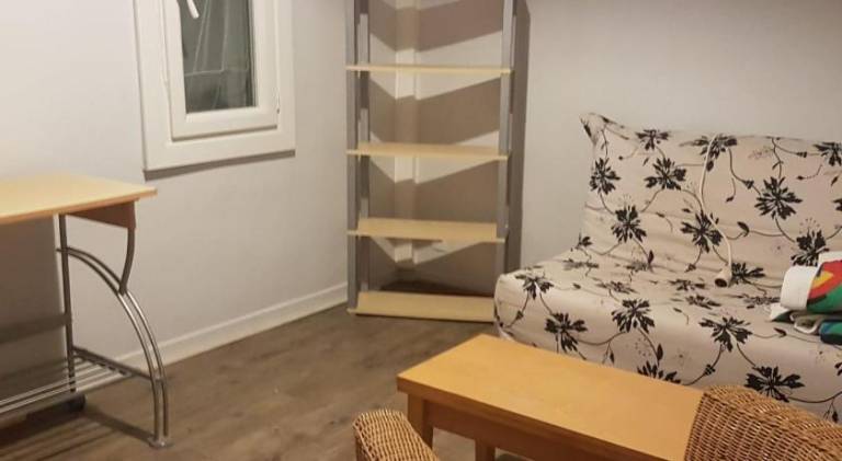 1er etage privatif dans une maison — photo 2