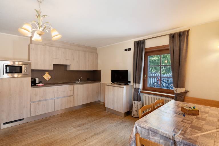 Chalet 'Katrin' with Mountain View and Wi-Fi — photo 3